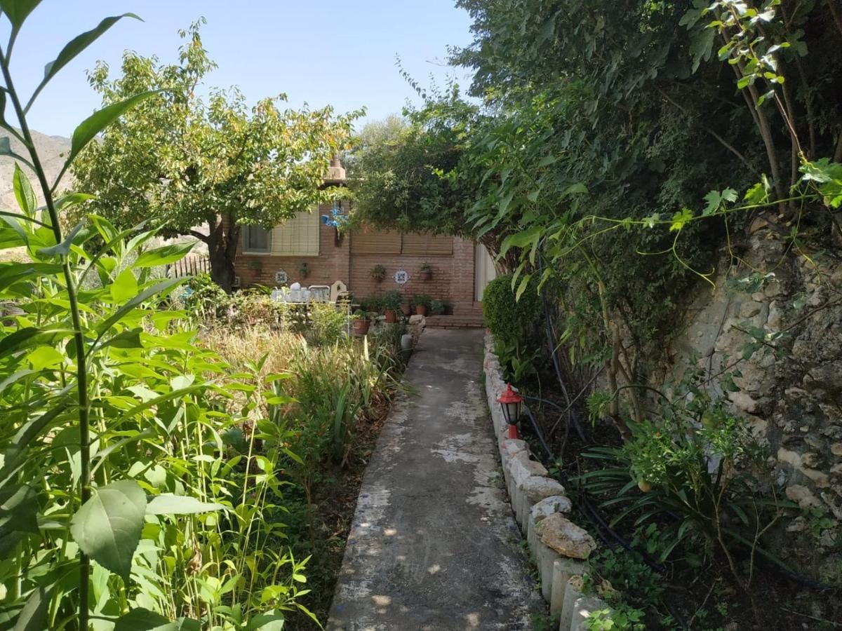 El Rio Villa Durcal Luaran gambar