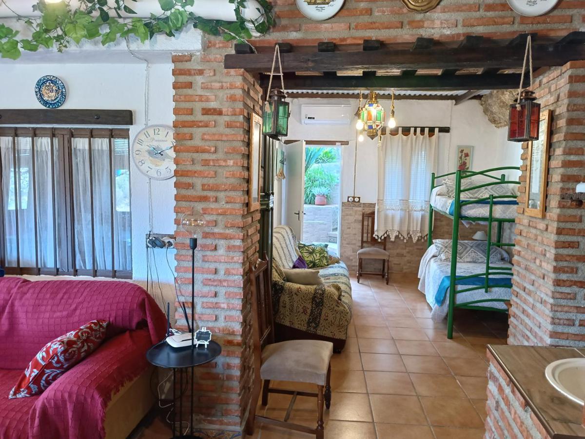 El Rio Villa Durcal Luaran gambar